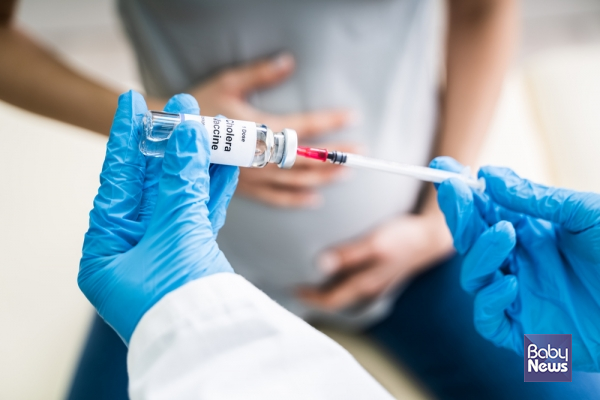 임산부 대상 백신접종 사전예약은 10월 8일부터이고, 접종은 18일부터 실시된다. ⓒ베이비뉴스
