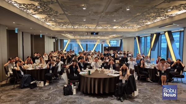 워크숍 사진.