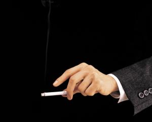 '덜' 유해한 담배는 없다...폐 건강을 위협하는 전자담배