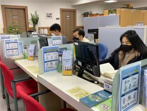 서울시, '신종코로나' 외국인주민에 8개 언어로 상담·안내