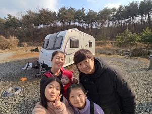 출산 횟수와 관계없이 가정당 1000만원... 아워홈, ‘육아동행지원금’ 수혜 100가정 돌파