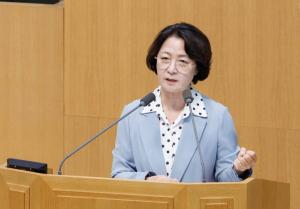 산후조리비 종료 논란에 추미애 경기지사 “난임부부 지원이 더 우선”