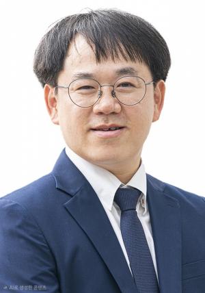 안전하게 태어난 아이가 가정에서 자라기까지